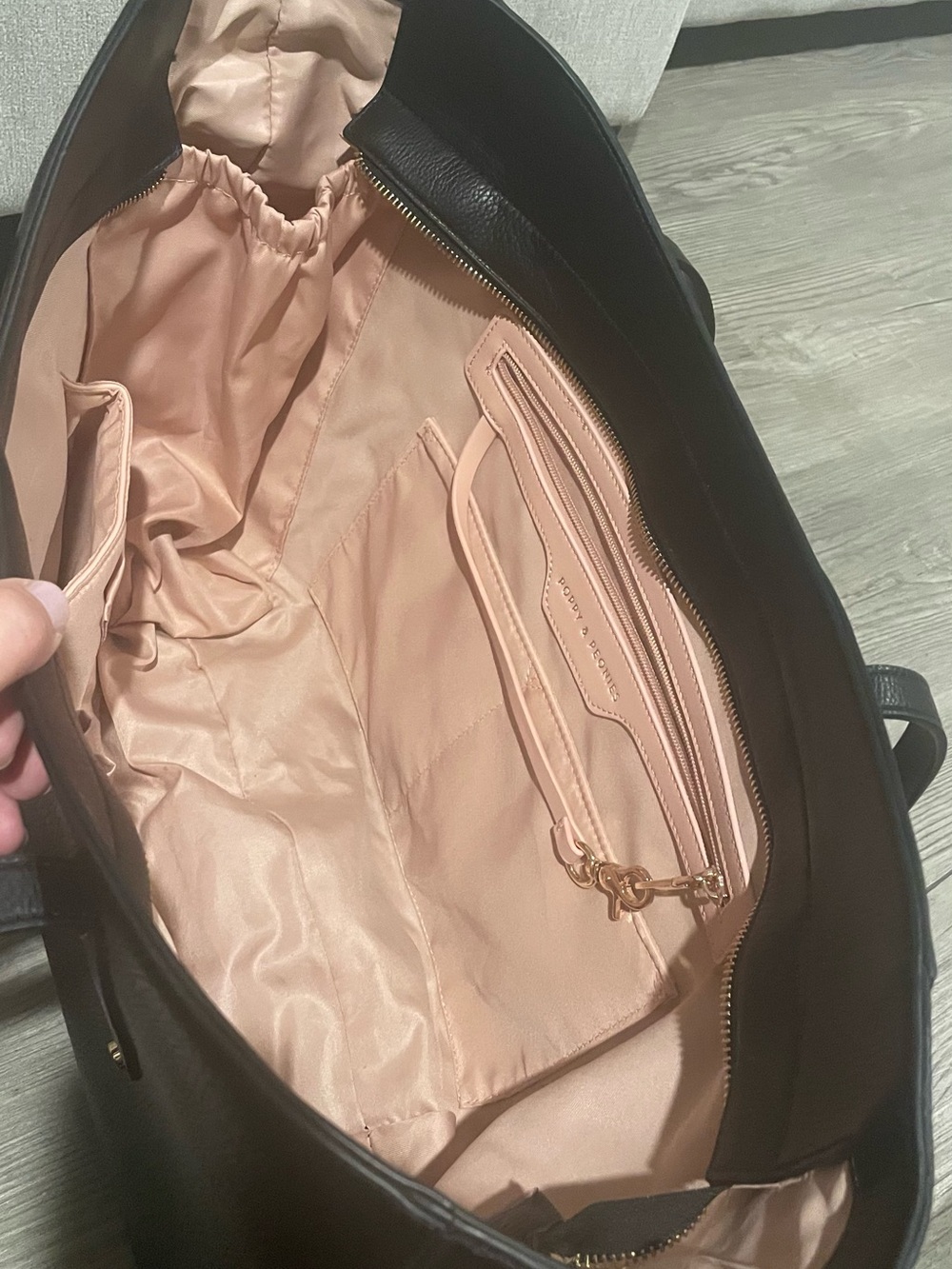 Poppy & Peonies Muse Tote - Picture 5 of 10